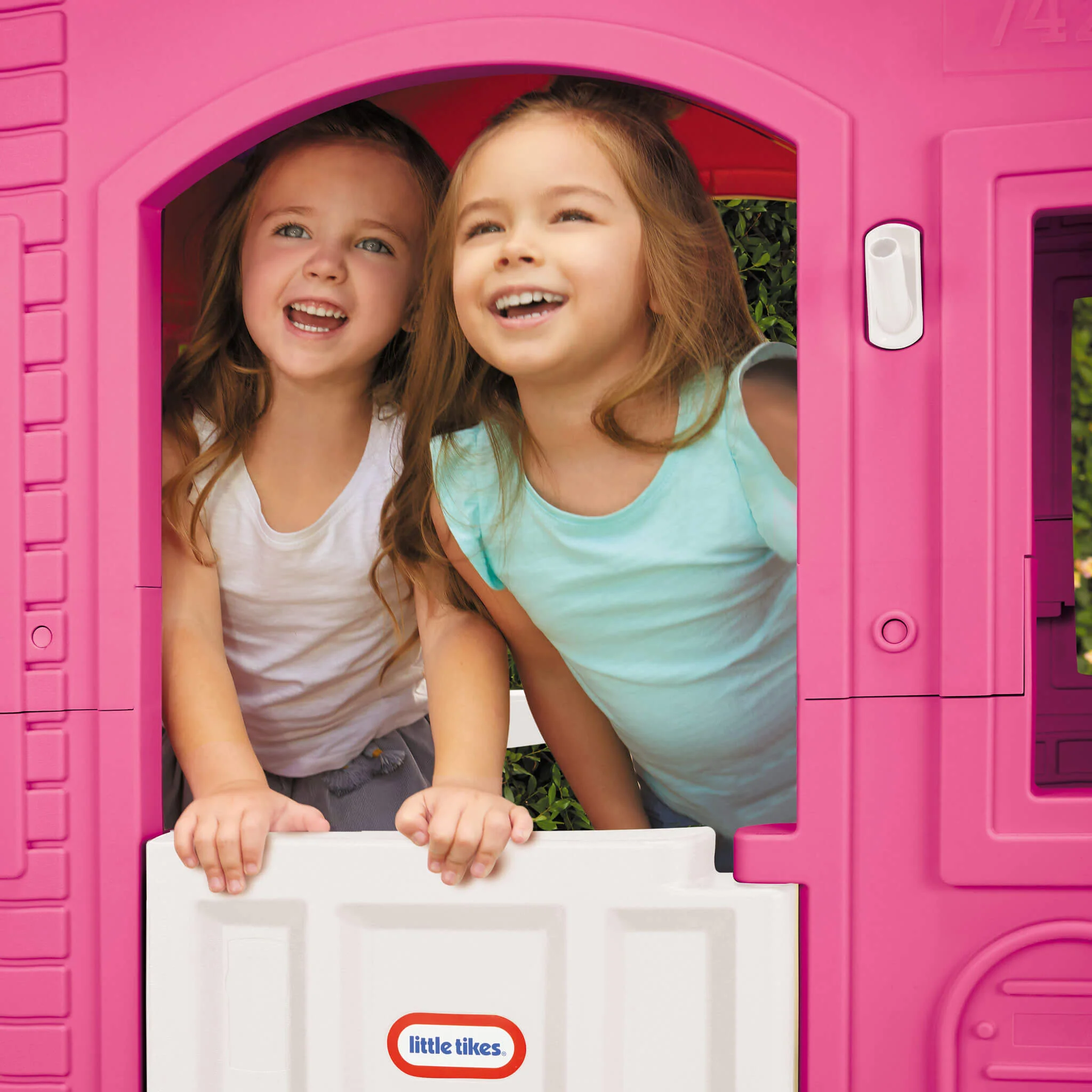 Cape Cottage Playhouse™ - Pink - Image 6