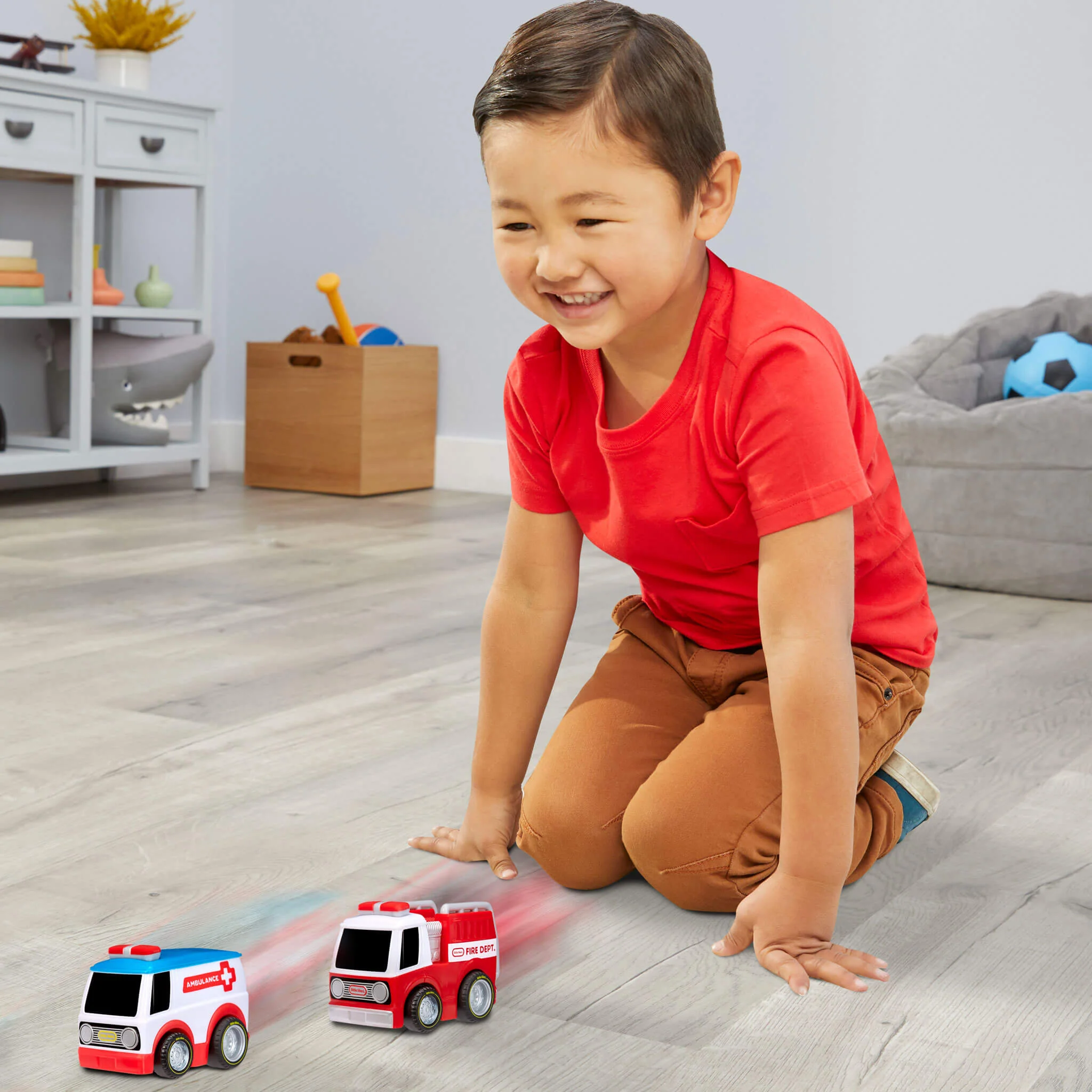 Crazy Fast⢠Cars 2-Pack- Racinā Responders - Image 2