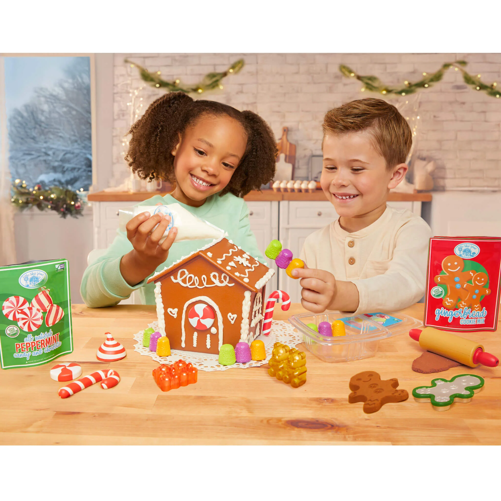 Creative Chefs⢠Gingerbread House Kit - Image 2