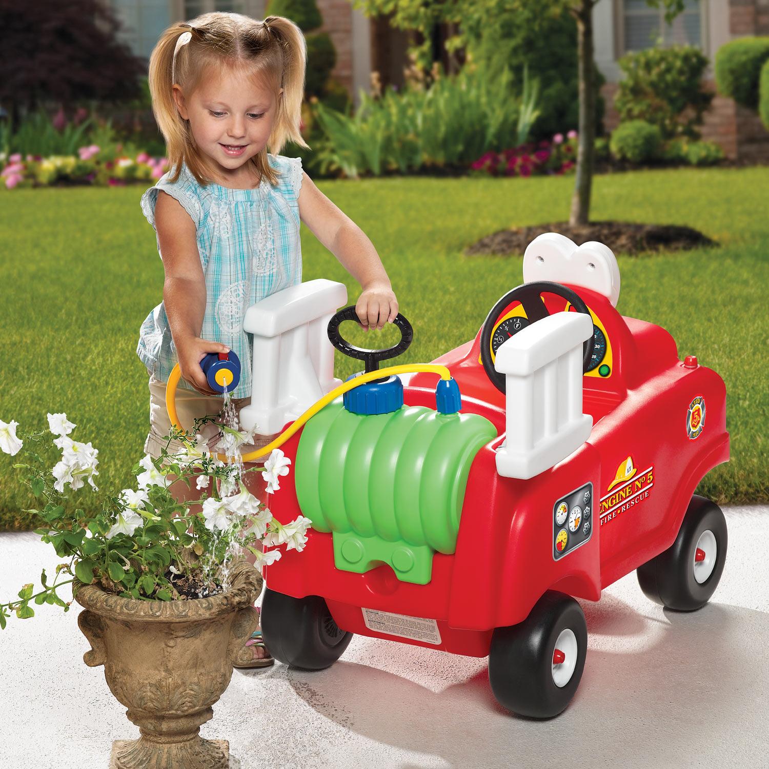 Spray & Rescue Fire Truck - Image 2